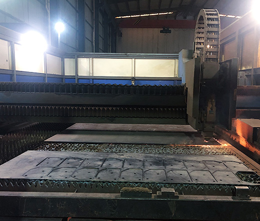 �����и�ӹ�